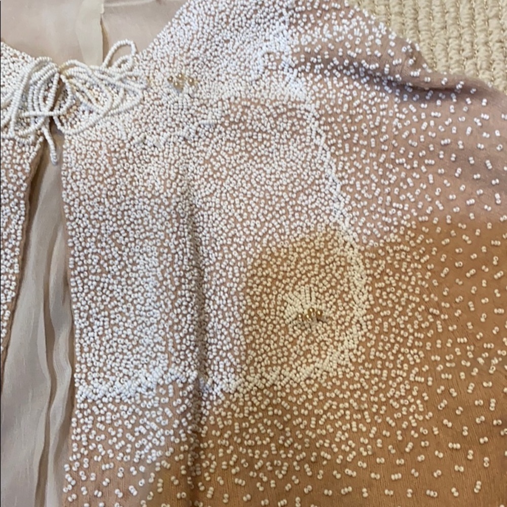 VINTAGE BEADED LAMBSWOOL SWEATER - Picture 15 of 16